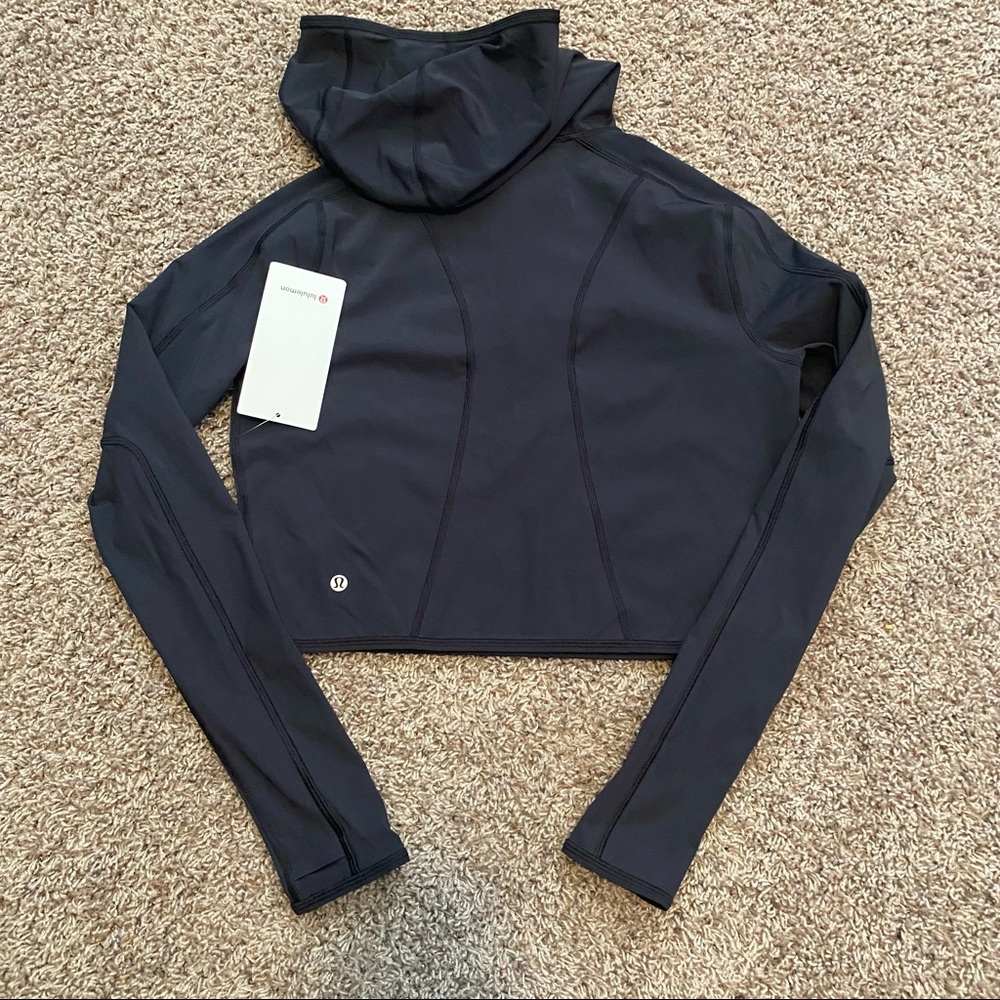 Brand new with tags Lululemon Break A Trail Hoodie - Picture 2 of 4